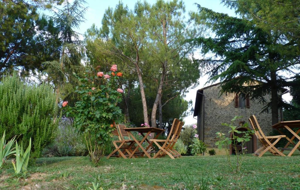 Antico Podere Il Bugnolo Poggibonsi Exterior photo